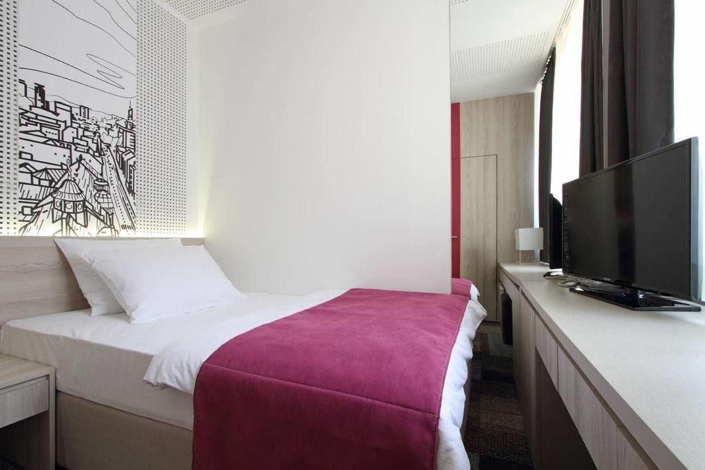 Hotel Cosmopolit SJJ Buitenkant foto