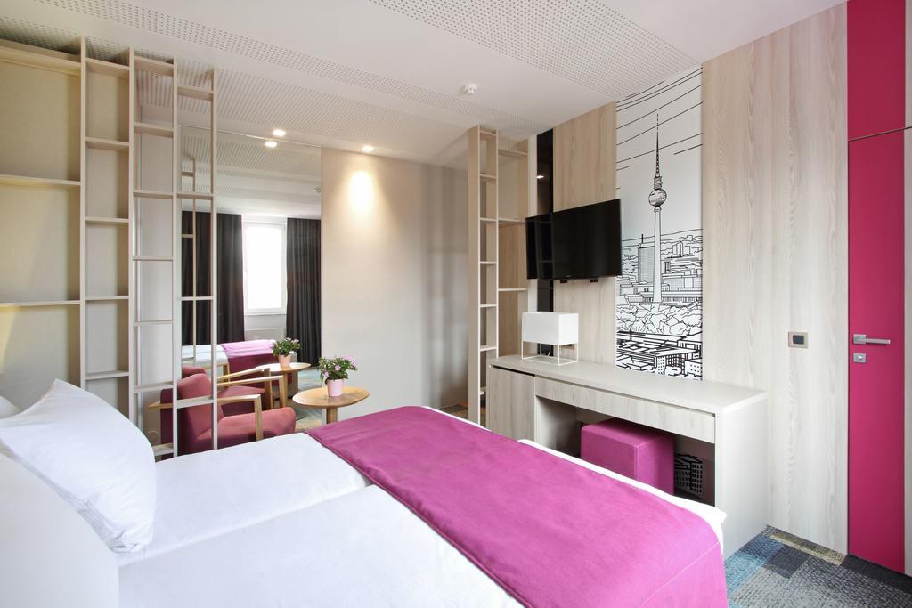 Hotel Cosmopolit SJJ Buitenkant foto