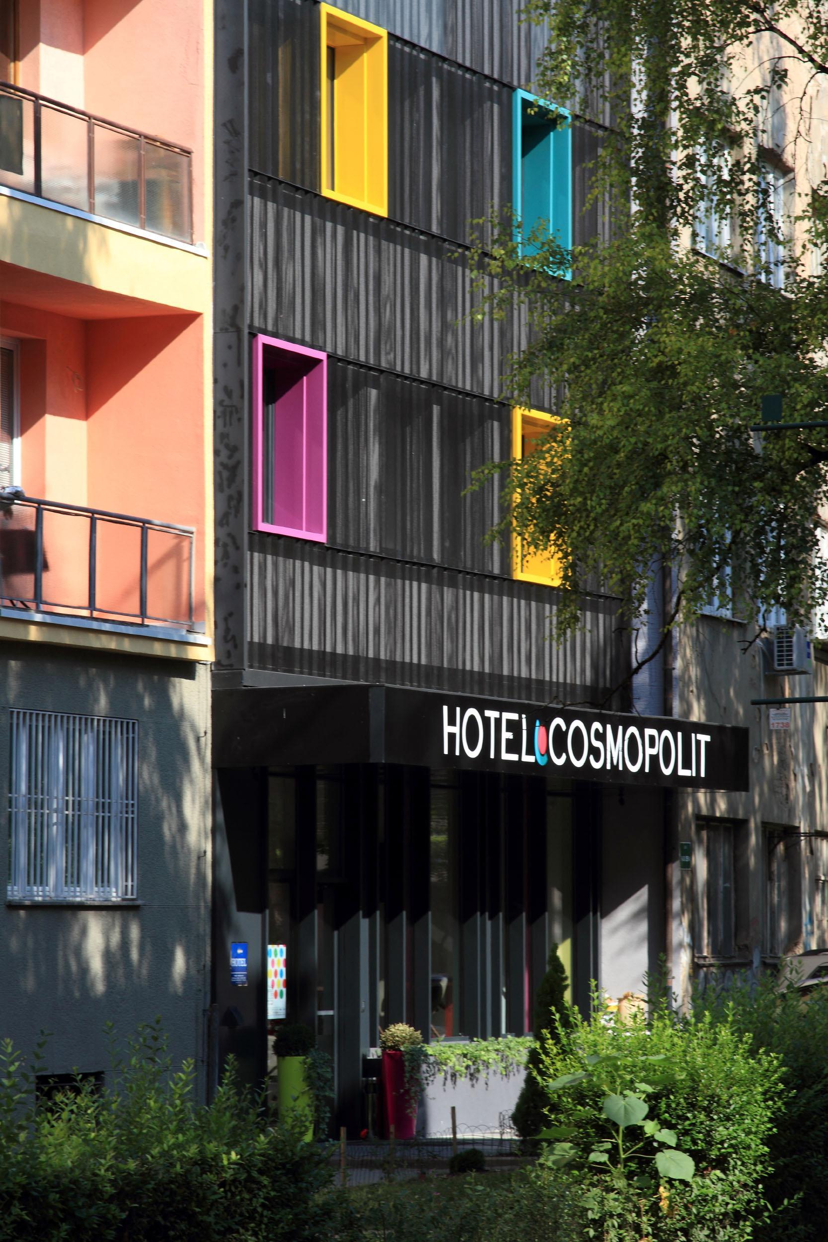 Hotel Cosmopolit SJJ Buitenkant foto